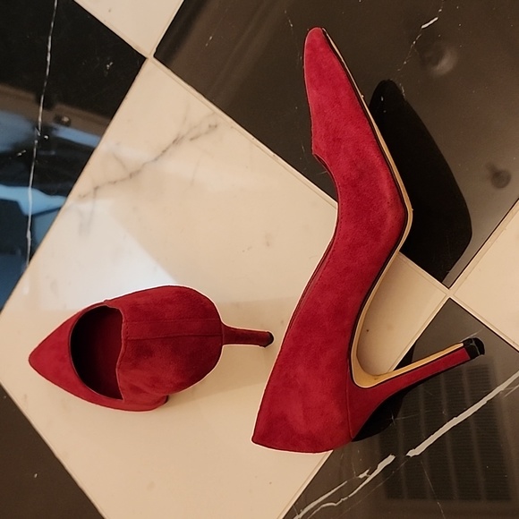 424 Fifth Lord & Taylor Suede High Heels - Picture 9 of 9